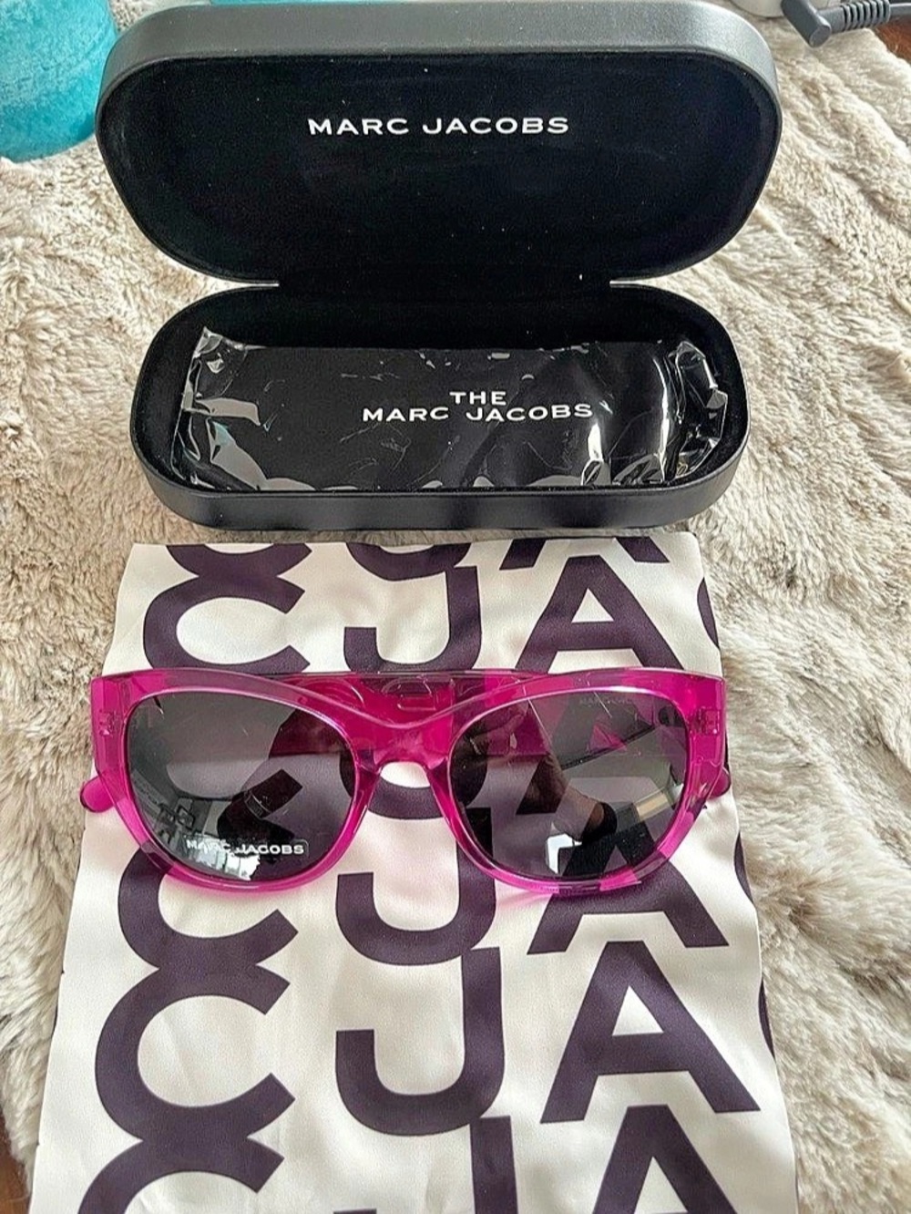 Marc Jacobs Oversized Fuchsia Pink Logo Sunglasses + Case